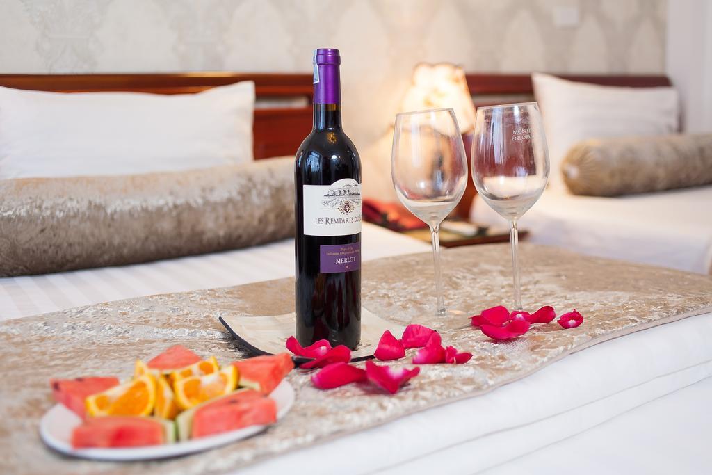 Hanoi Luxury Hotel Zewnętrze zdjęcie