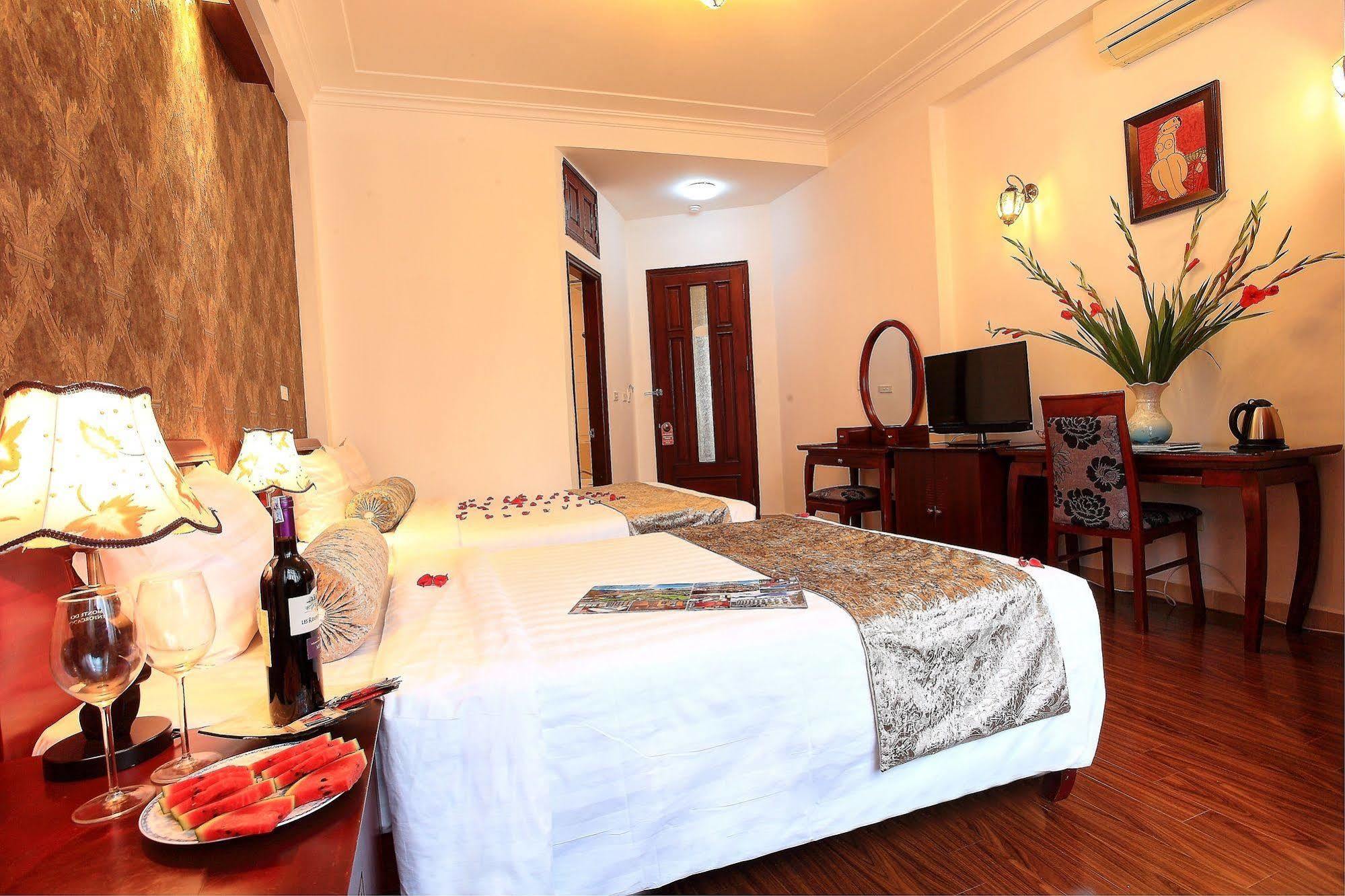 Hanoi Luxury Hotel Zewnętrze zdjęcie